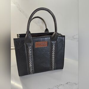 Small wrangler tote